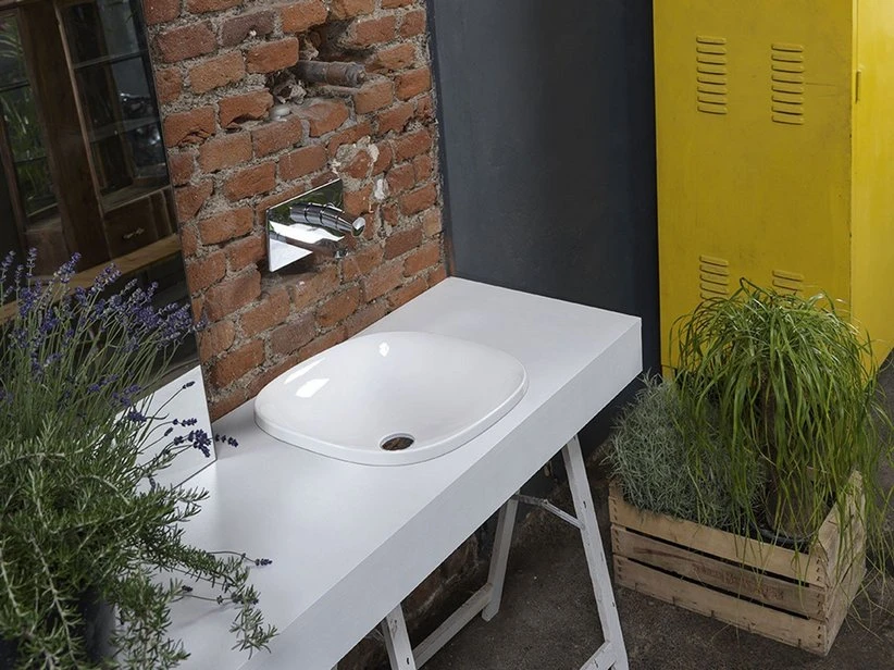Lavabo Semincasso Soprapiano Wild 45 In Ceramica Lucido Bianco